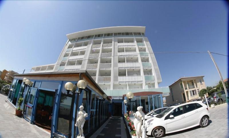 Hotel Atlantic Senigália Exterior foto