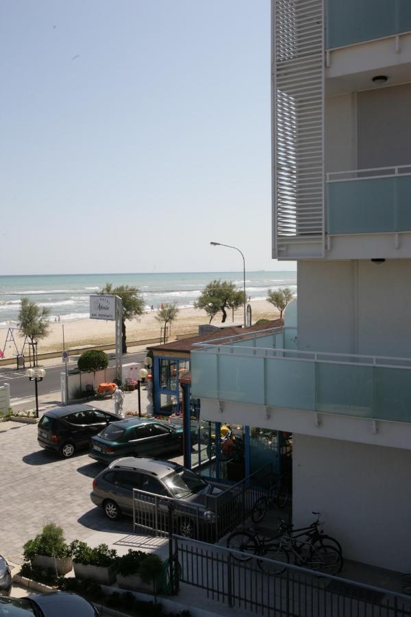 Hotel Atlantic Senigália Exterior foto